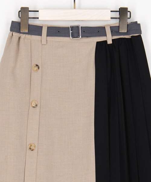 NICOLE white（ニコルホワイト）の「アシメプリーツスカート（スカート・レディース・ブラック/ベージュ/チャコール・FREE）」の19枚目の写真