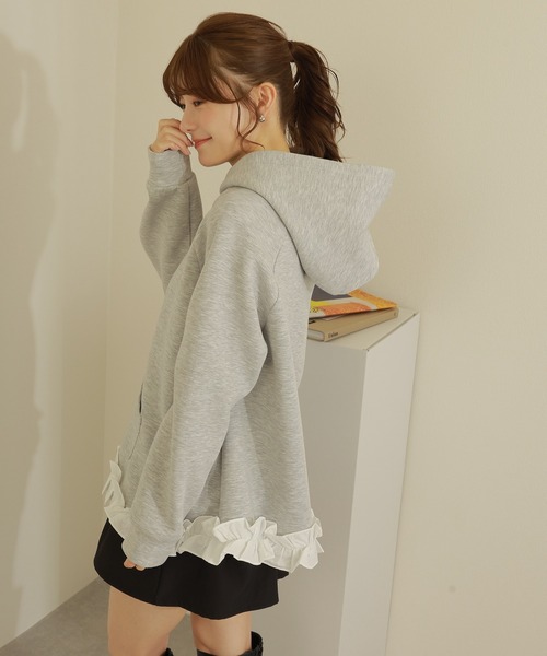 a line frill hoodie /Aライン フード付き 裾フリル スウェット