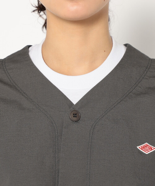 DANTON(ダントン)の「WOMEN'S DOWNPROOF CARDIGAN JACKET(ブルゾン・レディース・チャコール/ダークネイビー/オフホワイト・34/38/36)」の13枚目の写真
