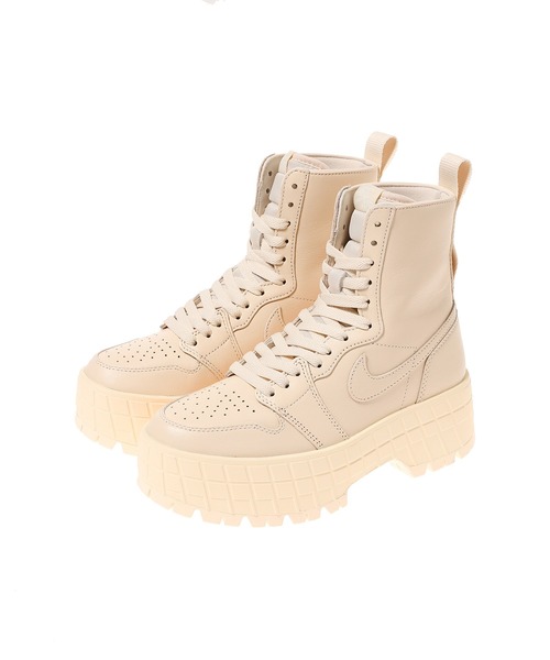 JORDAN BRAND（ジョーダンブランド）の「WMNS AIR JORDAN 1 BROOKLYN FJ5737-800（ブーツ・レディース・ライトピンク・24.5㎝/23㎝/23.5㎝/24㎝/25㎝）」の2枚目の写真