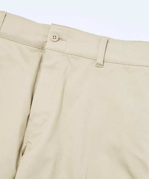 penguin BY MUNSINGWEAR(ペンギン バイ マンシングウェア)の「T/C chino short pants(チノパンツ・メンズ・ベージュ/ネイビー/グレー・M/L/XL)」の6枚目の写真