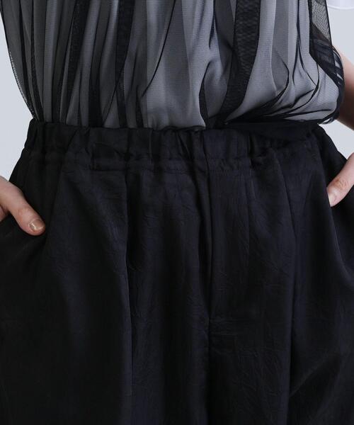 GALLEST(ギャレスト)の「ドレープサテンパンツ(その他パンツ・レディース・ブラック/ベージュ・36/38)」の10枚目の写真