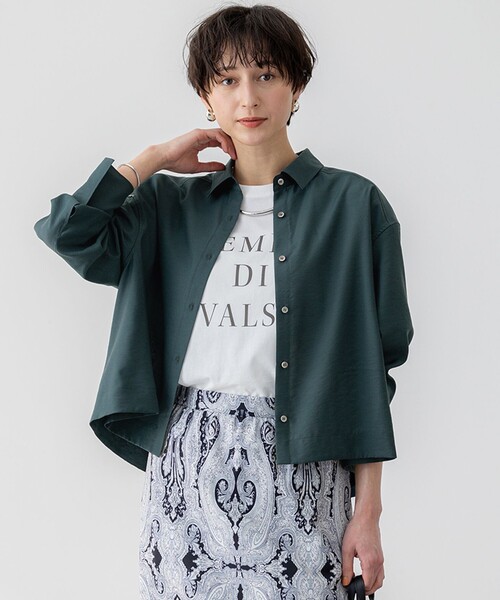 23区（ニジュウサンク）の「【Oggi5月号掲載/接触冷感/速乾性】シアータンブラー シャツ（シャツ/ブラウス・レディース・ブラック系/ベージュ系/ダークブラウン系/ダークグリーン系・38）」の4枚目の写真