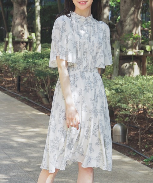 Honeys（ハニーズ）の「フレア袖ワンピース（ワンピース・レディース・ホワイト系その他/サックスブルー系/ベージュ系その他・L/LL/M/S）」の5枚目の写真