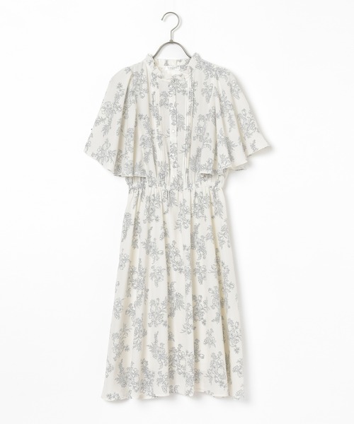 Honeys（ハニーズ）の「フレア袖ワンピース（ワンピース・レディース・ホワイト系その他/サックスブルー系/ベージュ系その他・L/LL/M/S）」の12枚目の写真