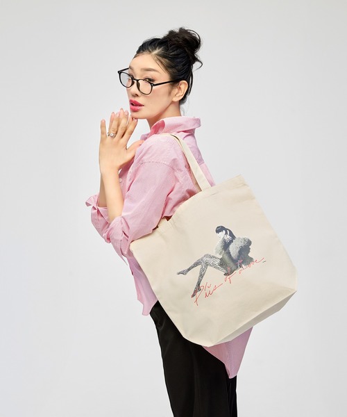 ZOZO(ゾゾ)の「【アン ミカ×ZOZO】トートバッグ- Pi:S OF LOVE -(トートバッグ・レディース・ホワイト系その他/ブラック系その他/ホワイト系その他2/ブラック系その他2・ONE SIZE)」の3枚目の写真