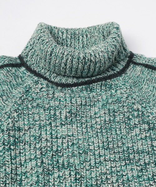 sneeuw(スニュウ)の「ラインタートルニット(ニット/セーター・レディース・ブラック/グリーン・1/3)」の15枚目の写真