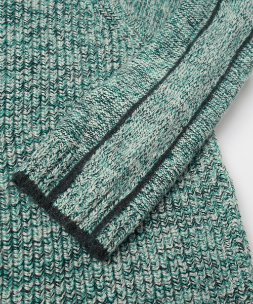 sneeuw(スニュウ)の「ラインタートルニット(ニット/セーター・レディース・ブラック/グリーン・1/3)」の16枚目の写真