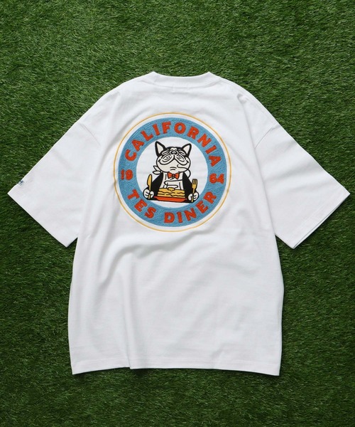 The Endless Summer(エンドレスサマー)の「TES CALIFORNIA DINER EMB BIG T-SHIRT / ビッグシルエットTシャツ(Tシャツ/カットソー・メンズ・ホワイト/ブラック/ブラウン/ネイビー・X-LARGE/LARGE/MEDIUM/SMALL)」の8枚目の写真