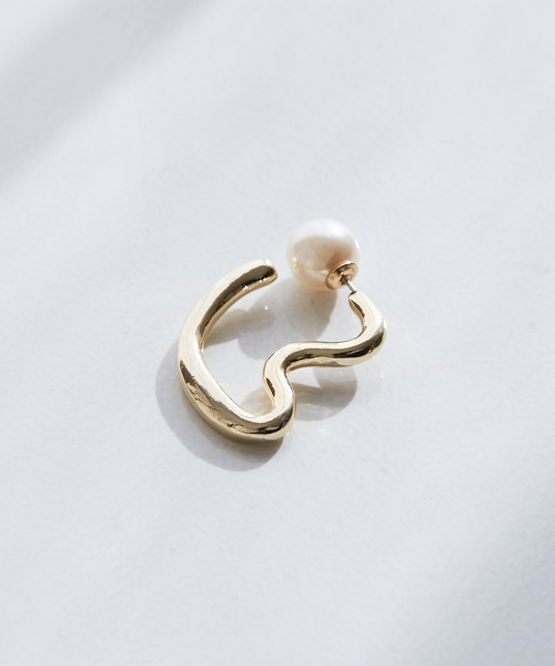 collex(コレックス)の「【dignif】【金属アレルギー対応】パールキャッチウェーブ2WAYピアス(ピアス(両耳用)・レディース・ゴールド/シルバー・フリー)」の18枚目の写真