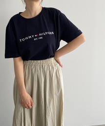 210nouve（トゥージュヌーブ）の「【TOMMY HILFIGER】Men's Core Tommy Logo Tee（Tシャツ/カットソー）」