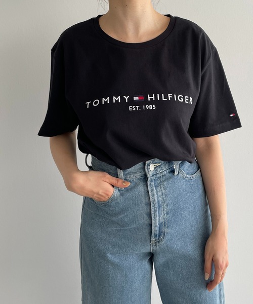 TOMMY HILFIGER（トミーヒルフィガー）の「【TOMMY HILFIGER】Men's Core Tommy Logo Tee（Tシャツ/カットソー・レディース・ホワイト/ブラック/ネイビー/グレー・LARGE）」の17枚目の写真