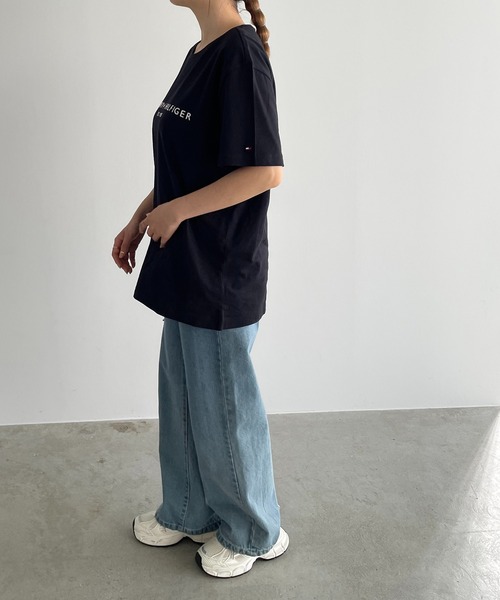 TOMMY HILFIGER（トミーヒルフィガー）の「【TOMMY HILFIGER】Men's Core Tommy Logo Tee（Tシャツ/カットソー・レディース・ホワイト/ブラック/ネイビー/グレー・LARGE）」の14枚目の写真