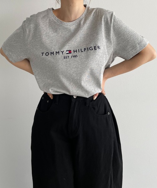 TOMMY HILFIGER（トミーヒルフィガー）の「【TOMMY HILFIGER】Men's Core Tommy Logo Tee（Tシャツ/カットソー・レディース・ホワイト/ブラック/ネイビー/グレー・LARGE）」の10枚目の写真