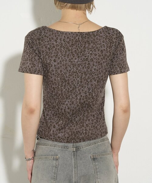 WHO'S WHO gallery(フーズフーギャラリー)の「【WEB限定】アソート柄メッセージ半袖TEE(Tシャツ/カットソー・レディース・グレー/カーキ・FREE)」の9枚目の写真