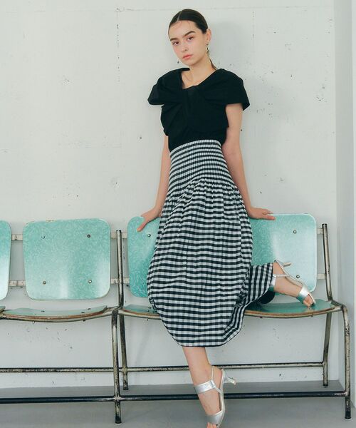 YECCA VECCA（イェッカヴェッカ）の「リボンデザインブラウス（シャツ/ブラウス・レディース・ブルー/ベージュ/ブラック・FREE）」の10枚目の写真