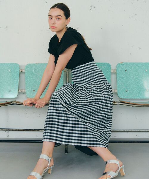 YECCA VECCA（イェッカヴェッカ）の「リボンデザインブラウス（シャツ/ブラウス・レディース・ブルー/ベージュ/ブラック・FREE）」の11枚目の写真