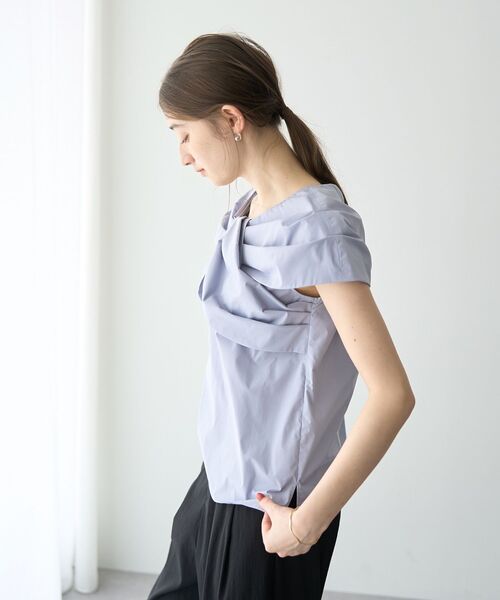 YECCA VECCA（イェッカヴェッカ）の「リボンデザインブラウス（シャツ/ブラウス・レディース・ブルー/ベージュ/ブラック・FREE）」の18枚目の写真