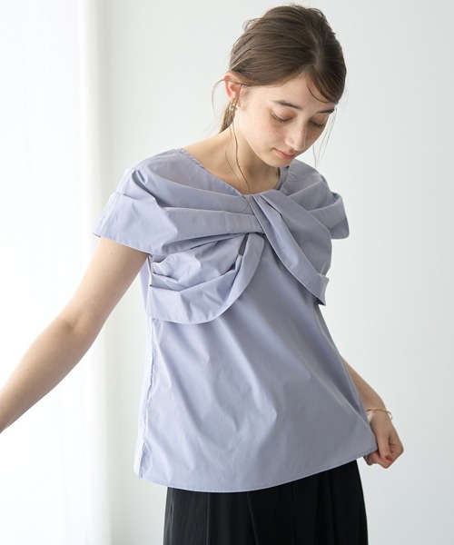 YECCA VECCA（イェッカヴェッカ）の「リボンデザインブラウス（シャツ/ブラウス・レディース・ブルー/ベージュ/ブラック・FREE）」の3枚目の写真