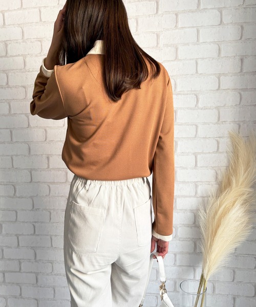 Dewlily(デューリリー)の「ゆるめシルエットで華奢見えを叶える。 襟付きバイカラーリブトップス(シャツ/ブラウス・レディース・アイボリー/ブラック/ブラウン・M/XL/L)」の16枚目の写真