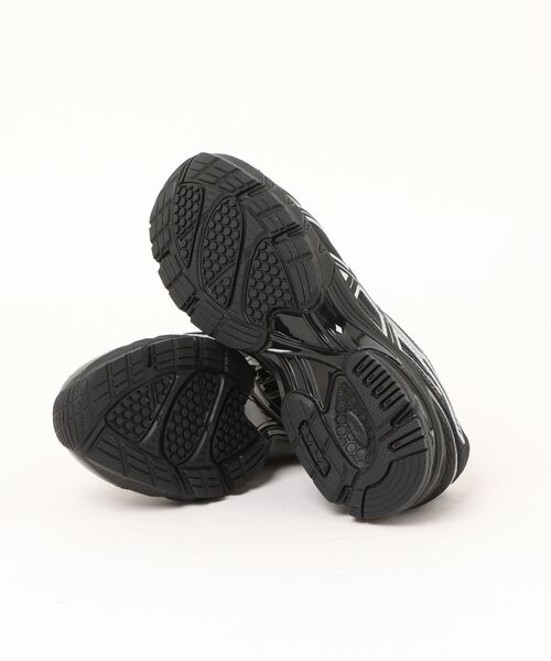 新品未使用 asics ブラック　GEL-DS TRAINER14 スニーカー 新品未使用 asics ブラック GEL-DS TRAINER14 スニーカー - メルカリ