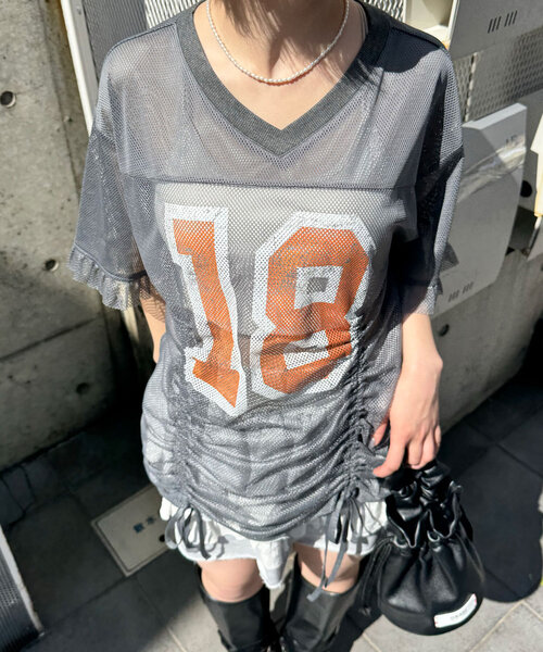 CIAOPANIC（チャオパニック）の「メッシュナンバリングシャーリングTee（Tシャツ/カットソー・レディース・ホワイト/チャコールグレー/ベージュ/ブルー・ONE SIZE）」の6枚目の写真