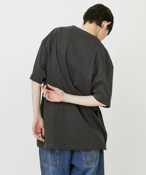 FRAPBOIS(フラボア)の「パークポケT(Tシャツ/カットソー・レディース・チャコールグレー/ホワイト・2/1)」の17枚目の写真