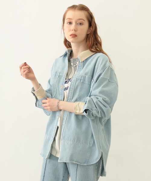 MILKFED.（ミルクフェド）の「WIDE DENIM SHIRT（シャツ/ブラウス・レディース・ブラック/ライトブルー・S/M）」の2枚目の写真