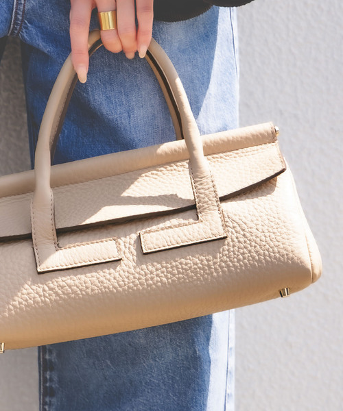 LORISTELLA（ロリステッラ）の「LORISTELLA/ロリステッラ レザーミディアムボストンバッグ（ボストンバッグ・レディース・ブラック/ベージュ・FREE）」の9枚目の写真