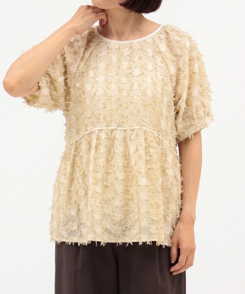 Ray BEAMS(レイビームス)の「フリンジ バルーンスリーブ ブラウス(シャツ/ブラウス・レディース・ホワイト/ミント/ブラック・ONE SIZE)」の3枚目の写真