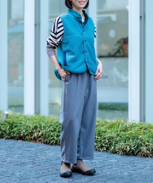 D.M.G.（ドミンゴ）の「[D.M.G / ディーエムジー] 両面起毛フリース ベスト（ベスト・レディース・ブラウン/ブルー/チャコールグレー・3/2）」の6枚目の写真