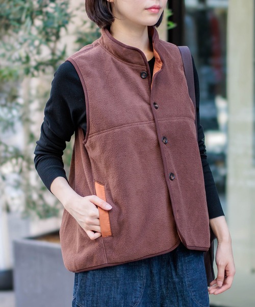 D.M.G.（ドミンゴ）の「[D.M.G / ディーエムジー] 両面起毛フリース ベスト（ベスト・レディース・ブラウン/ブルー/チャコールグレー・3/2）」の10枚目の写真