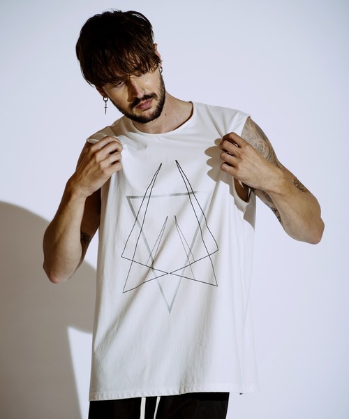 NO ID.（ノーアイディ）の「【NO ID.】Geometric Print Sleeveless Big Pullover / ジオメトリック プリント スリーブレス ビッグ プルオーバー（タンクトップ・メンズ・ホワイト/グレー/ブラック・ONE SIZE）」の13枚目の写真