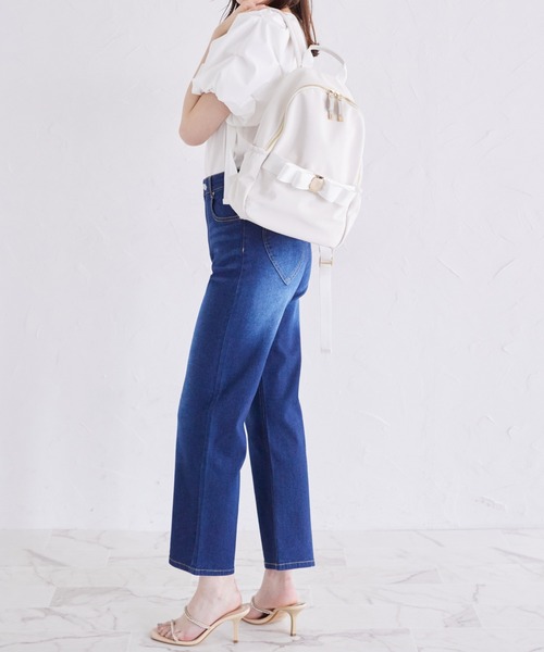 tocco closet(トッコ クローゼット)の「金具リボンミニリュック(~11インチタブレット対応)(バックパック/リュック・レディース・ブラック/ベージュ/ネイビー・FREE)」の4枚目の写真