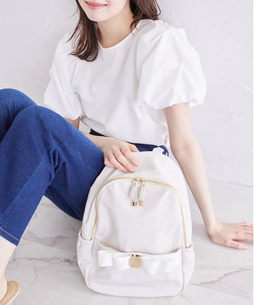 tocco closet(トッコ クローゼット)の「金具リボンミニリュック(~11インチタブレット対応)(バックパック/リュック・レディース・ブラック/ベージュ/ネイビー・FREE)」の8枚目の写真