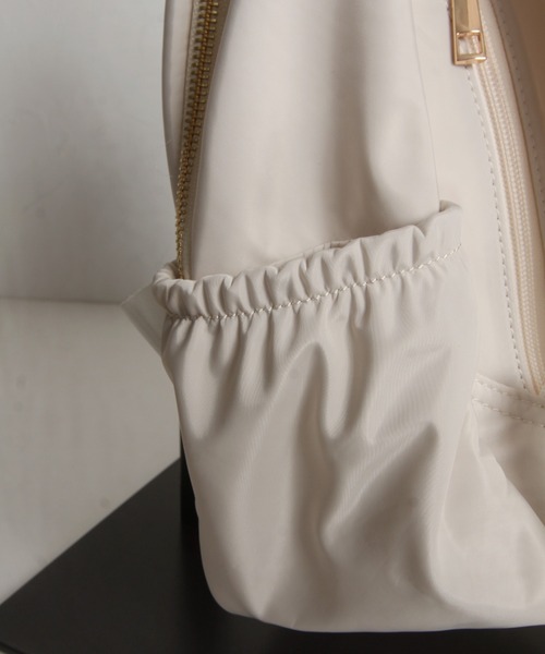 tocco closet(トッコ クローゼット)の「金具リボンミニリュック(~11インチタブレット対応)(バックパック/リュック・レディース・ブラック/ベージュ/ネイビー・FREE)」の19枚目の写真