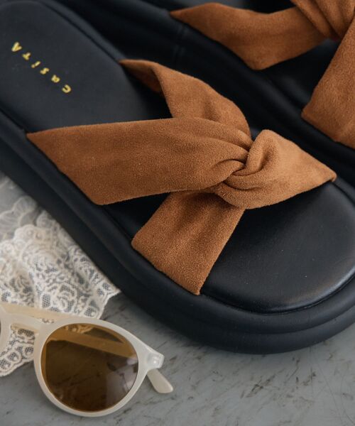 RETRO GIRL(レトロガール)の「アソートサンダル(サンダル・レディース・ブラック系その他/キャメル/オフホワイト/ブラック・LARGE/MEDIUM)」の22枚目の写真