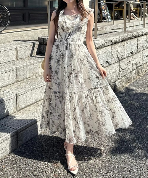 ℛ*⃛様 【AKB48 平田侑希さん着用】エンブロイダリーチュールフレアスリーブ rienda｜【AKB48 平田侑希さん着用】エンブロイダリーチュール