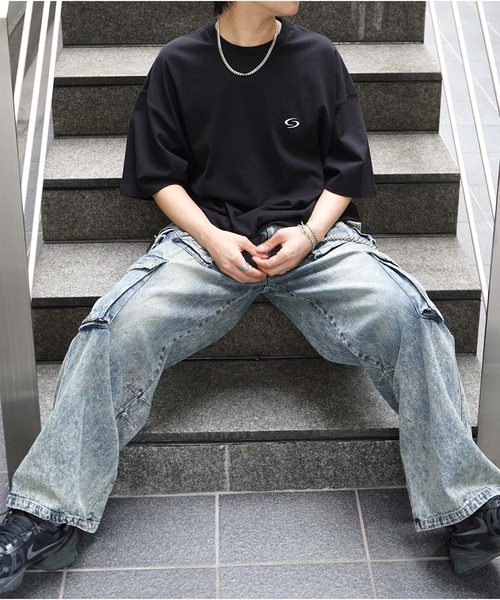 ILL'S(イルズ)の「ビッグシルエット ワンポイント刺繍 裾ドローコード Tシャツ カットソー ユニセックス(Tシャツ/カットソー・メンズ・ブラック/ブルー/ホワイト・M/L)」の5枚目の写真
