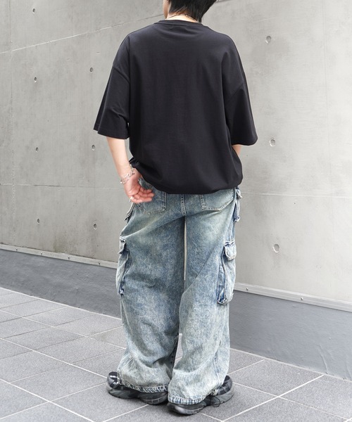 ILL'S(イルズ)の「ビッグシルエット ワンポイント刺繍 裾ドローコード Tシャツ カットソー ユニセックス(Tシャツ/カットソー・メンズ・ブラック/ブルー/ホワイト・M/L)」の20枚目の写真