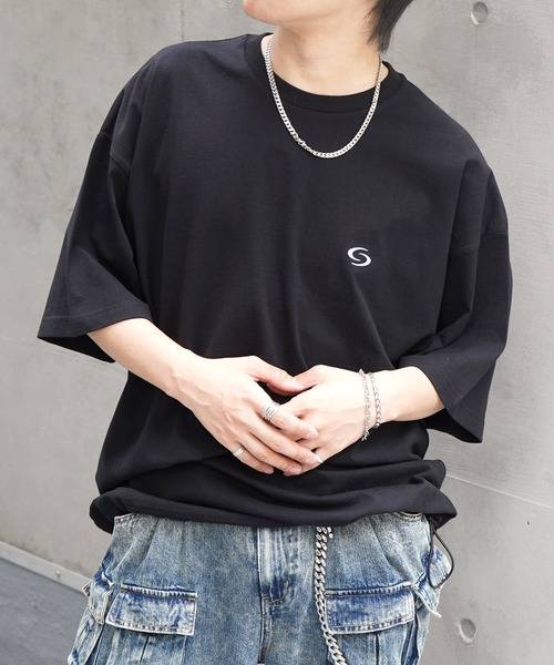ILL'S(イルズ)の「ビッグシルエット ワンポイント刺繍 裾ドローコード Tシャツ カットソー ユニセックス(Tシャツ/カットソー・メンズ・ブラック/ブルー/ホワイト・M/L)」の14枚目の写真