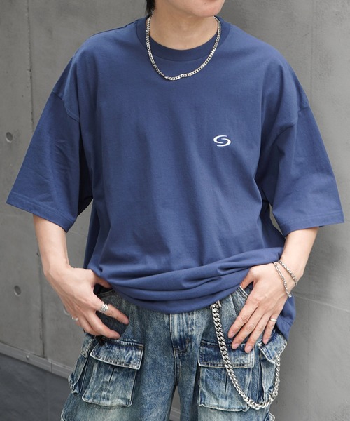 ILL'S(イルズ)の「ビッグシルエット ワンポイント刺繍 裾ドローコード Tシャツ カットソー ユニセックス(Tシャツ/カットソー・メンズ・ブラック/ブルー/ホワイト・M/L)」の12枚目の写真