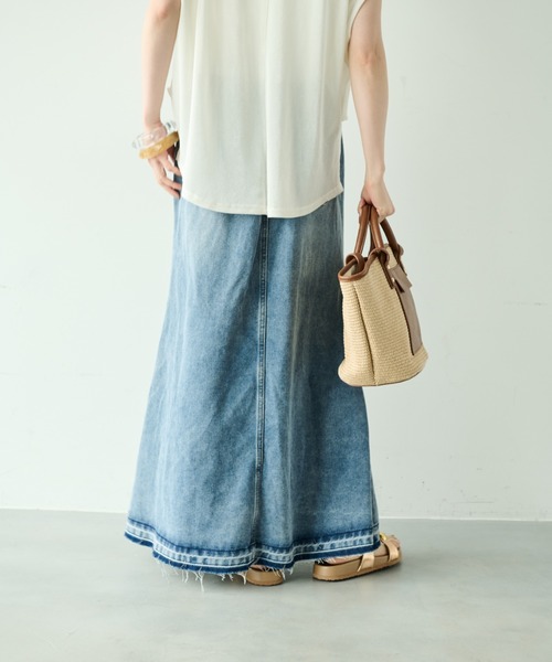 Shelly island（シェリーアイランド）の「デニムフレアロングスカート（デニムスカート・レディース・ブルー・M）」の7枚目の写真
