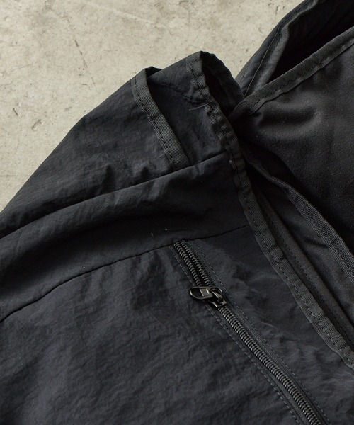 COLONY 2139（コロニートゥーワンスリーナイン）の「軽量380g 撥水ソフトナイロンメッセンジャーバッグ（ショルダーバッグ・メンズ・ブラック・FREE）」の12枚目の写真