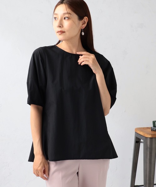 GALLORIA（ギャローリア）の「はっ水　ペプラムブラウス（シャツ/ブラウス・レディース・ブラック/グリーン・M/L/LL）」の2枚目の写真