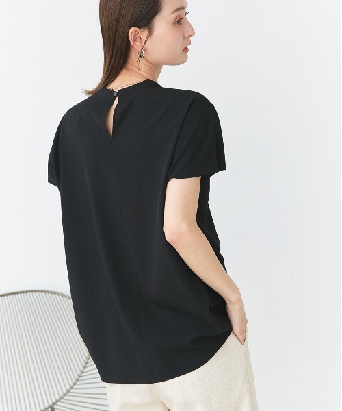 【美品】mizuiroind タックブラウス　ブラック　フレンチスリーブ 美品】mizuiroind タックブラウス ブラック フレンチスリーブ
