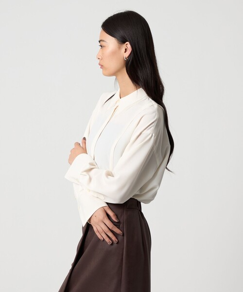 EMMEL REFINES（エメルリファインズ）の「＜EMMEL REFINES＞EM レイヤー トロミ シャツ（シャツ/ブラウス・レディース・ベージュ/オフホワイト・FREE）」の13枚目の写真