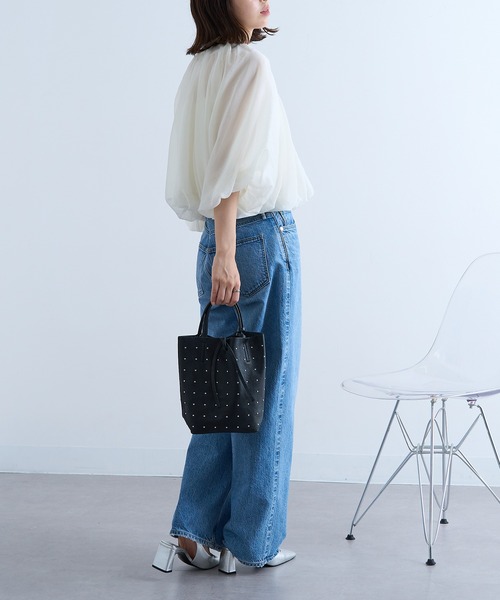 MARLON FIRENZE(マーロンフィレンツェ)の「【MARLON FIRENZE】イタリアンレザー スタッズトートバッグ(トートバッグ・レディース・グレイッシュベージュ/ブラック・FREE)」の21枚目の写真