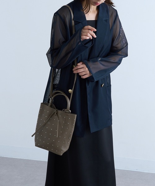 MARLON FIRENZE(マーロンフィレンツェ)の「【MARLON FIRENZE】イタリアンレザー スタッズトートバッグ(トートバッグ・レディース・グレイッシュベージュ/ブラック・FREE)」の10枚目の写真