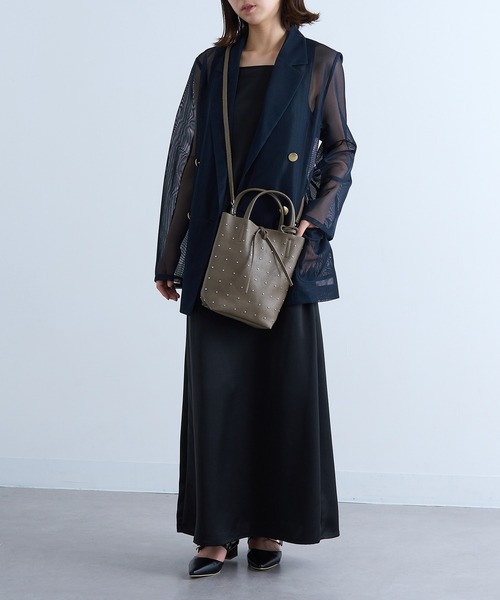 MARLON FIRENZE(マーロンフィレンツェ)の「【MARLON FIRENZE】イタリアンレザー スタッズトートバッグ(トートバッグ・レディース・グレイッシュベージュ/ブラック・FREE)」の8枚目の写真